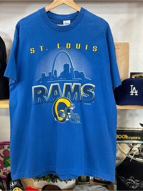 Vintage St. Louis Rams T-shirt size Large